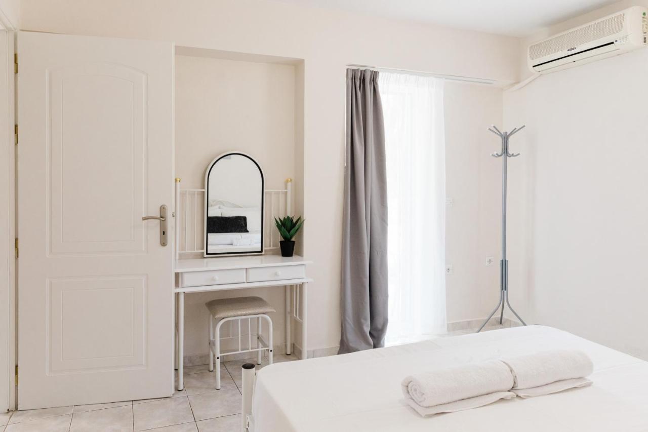 Alexandros Luxury Apartments Nydri Buitenkant foto